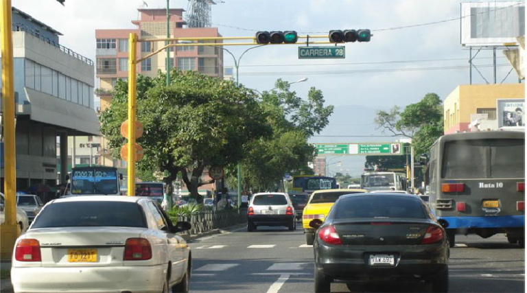 Realizan trabajos de reparación de semáforos en diferentes vías de Lara