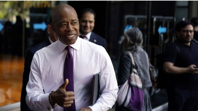 «Mi casa es su casa», pero «no hay más espacio», dice el alcalde de Nueva York en México