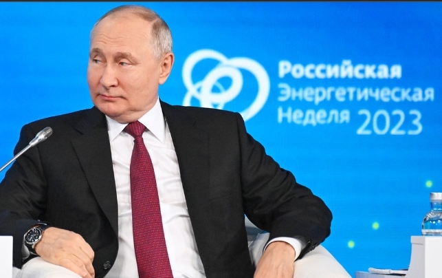 Putin: La UE intenta abandonar las fuentes de energía rusas, por lo que su economía está en cero