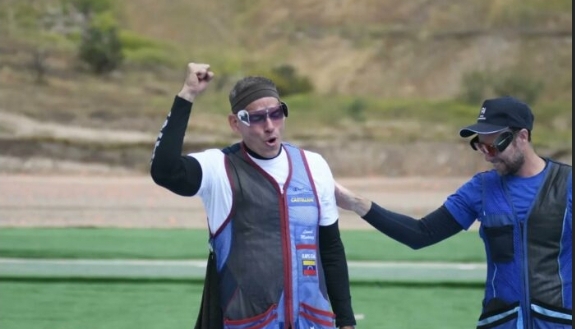 ¡Venezuela suma un representante más a París 2024! Leonel Martínez conquista plata en Santiago 2023