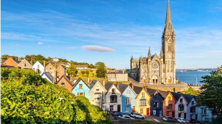 Irlanda está pagando miles de dólares a quienes se muden a esta hermosa isla del país