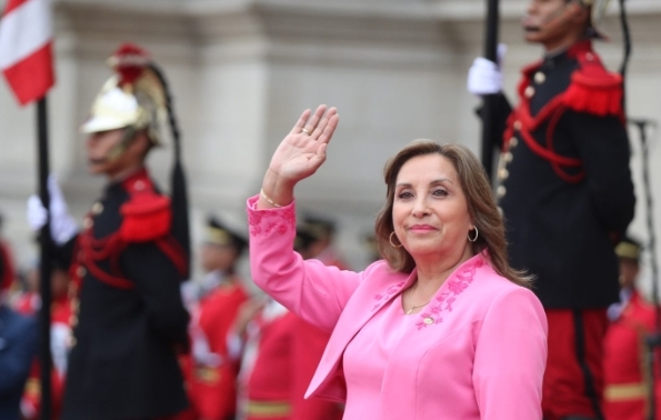 Desaprobación en Perú de Boluarte sube a 84% y la del Congreso se mantiene en 90%
