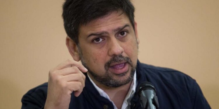 Carlos Ocariz exigió a los candidatos reconocer los resultados que anuncie la Comisión de Primaria