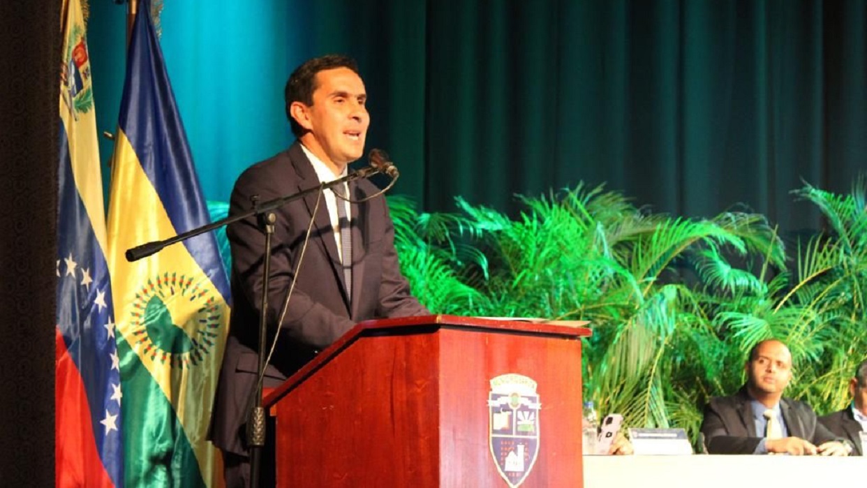 Concejo Municipal de Baruta reconoce a proteccionistas e insta a invertir en la atención de mascotas