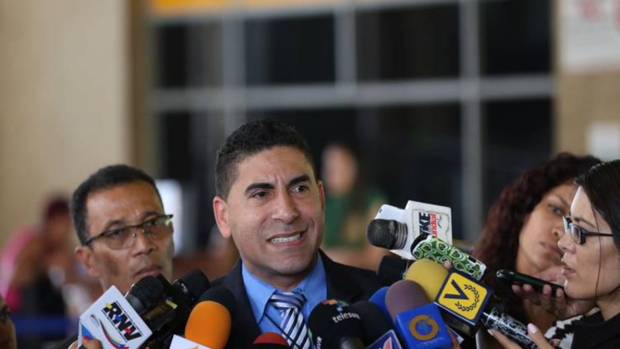 Luis Ratti pide orden de aprehensión contra Jesús María Casal y todos los miembros de la CNP