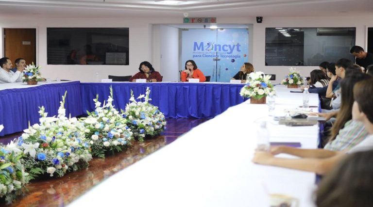 Venezuela afina detalles para Olimpiadas de Robótica en Panamá