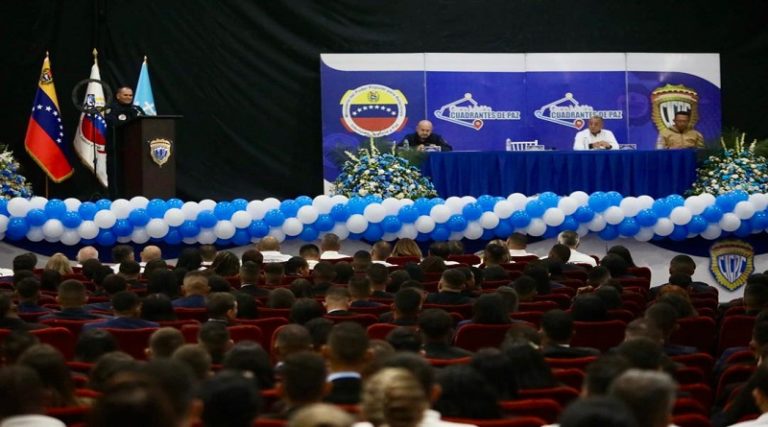 Incorporan a más de dos mil nuevos aspirantes a detectives del CICPC