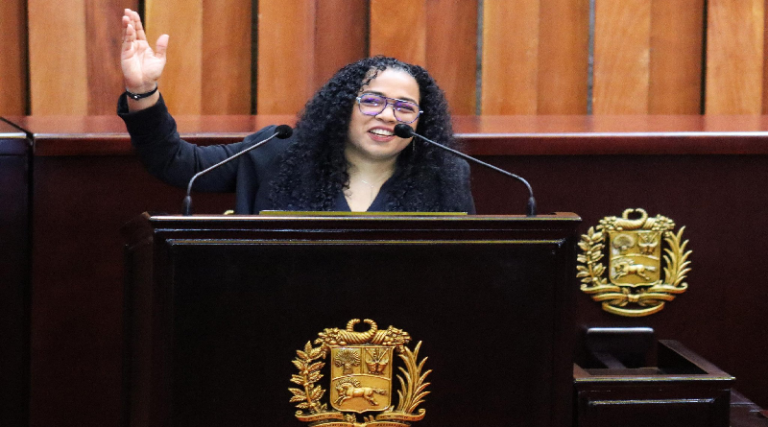 Autoridades realizaron en Caracas un goro por la eliminación de la violencia contra la mujer