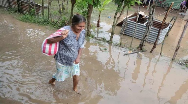Registran 33 mil personas afectadas por fuertes lluvias en Honduras