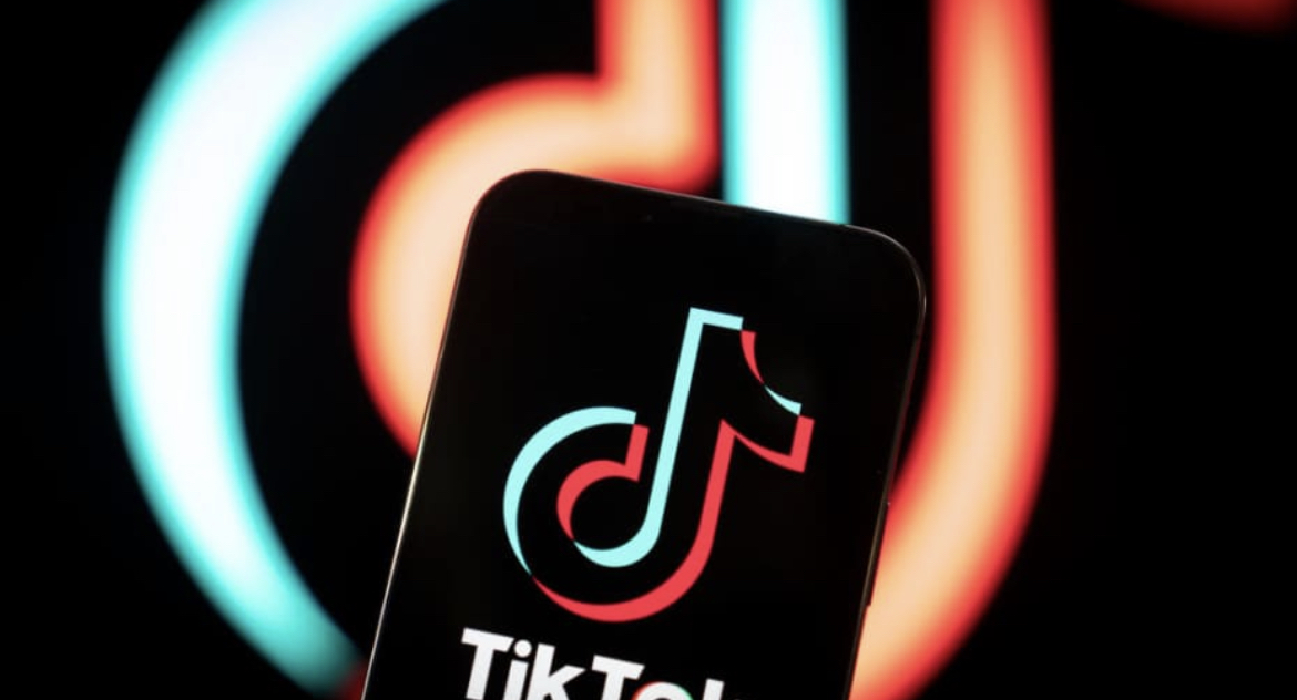 La UE abre una investigación sobre TikTok y YouTube respecto a la protección de menores