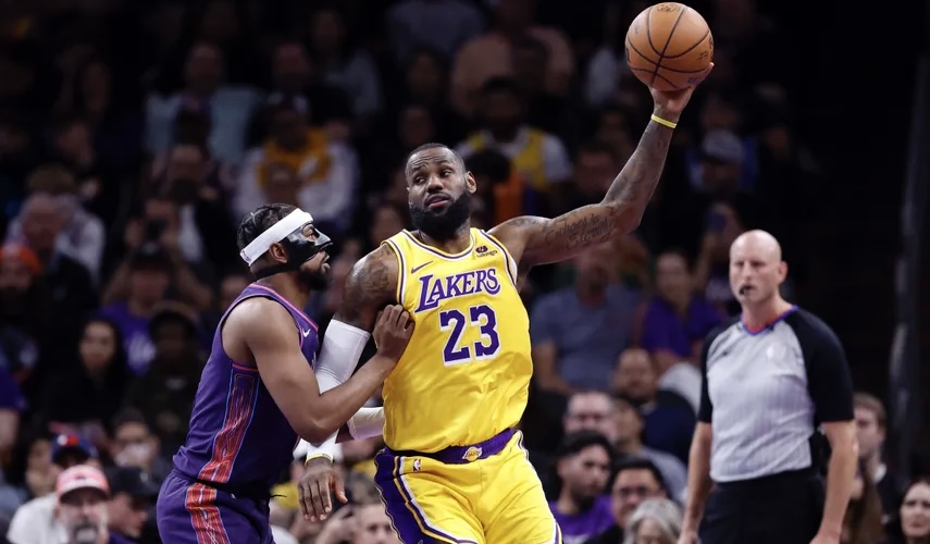 NBA: LeBron James rompió múltiples récords en noche histórica con los Lakers (+ Video)