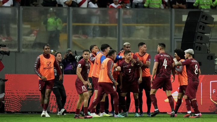 Ministro del Deporte rechaza agresiones contra jugadores de la Vinotinto en Lima (+ Comunicado)