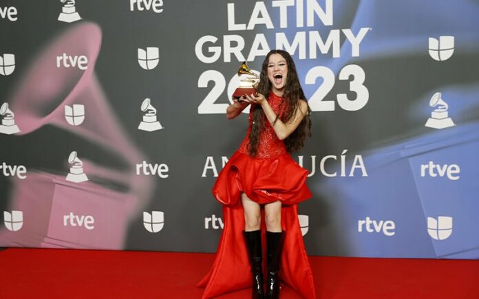Latin Grammy 2023: categoría Mejor Nuevo Artista fue para la venezolana… ¡Joaquina! (+ Video)