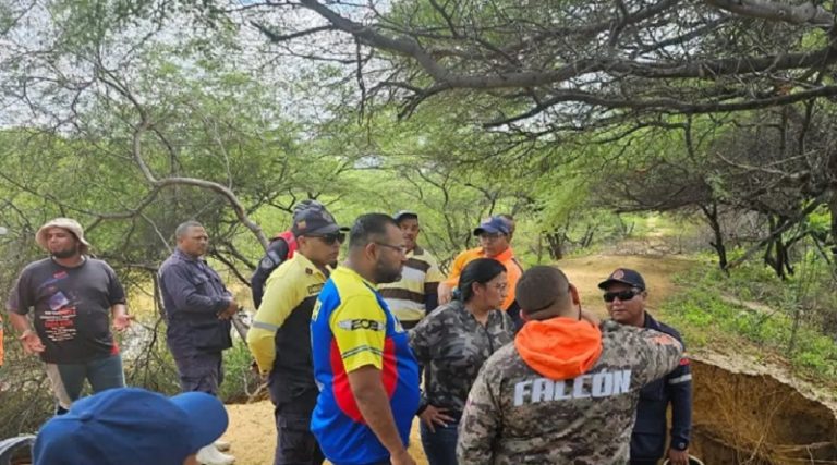 Fuertes precipitaciones causan desbordamiento de Río Coro