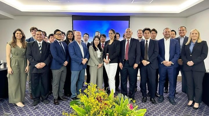 Metanol de Oriente triunfo en la Reunión de Comité de Mercadeo en Brasil