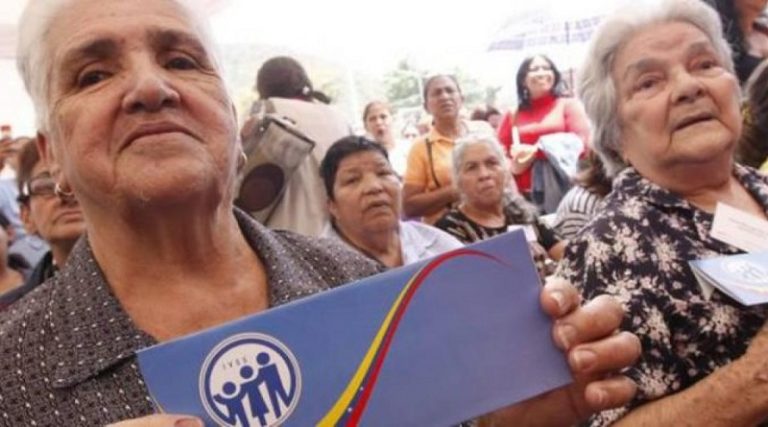 Aprobaron 15 mil 618 nuevas pensiones de Amor Mayor mediante plataforma Patria