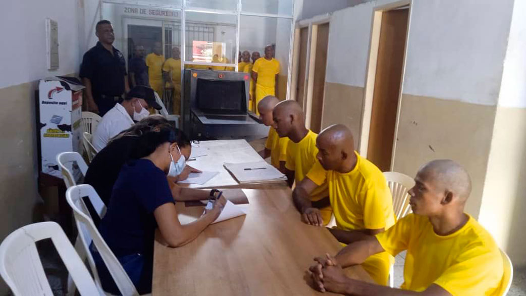 Culminan traslados de los privados de libertad en la cárcel de La Pica