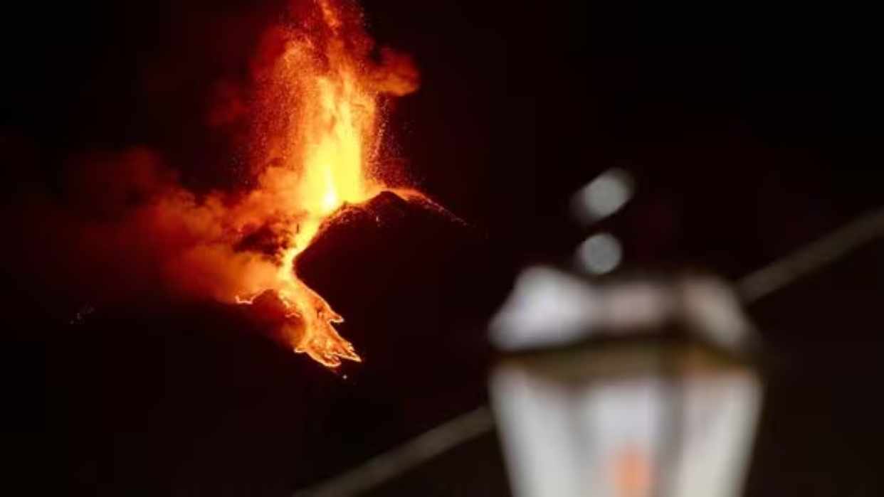Erupción del Etna: volcán italiano vuelve a la normalidad tras una nueva fase eruptiva