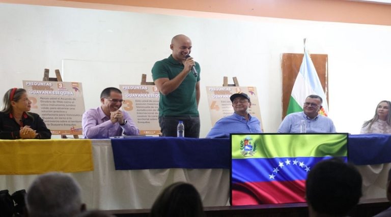 Héctor Rodríguez: Llegó el momento de unirnos por la defensa del Esequibo