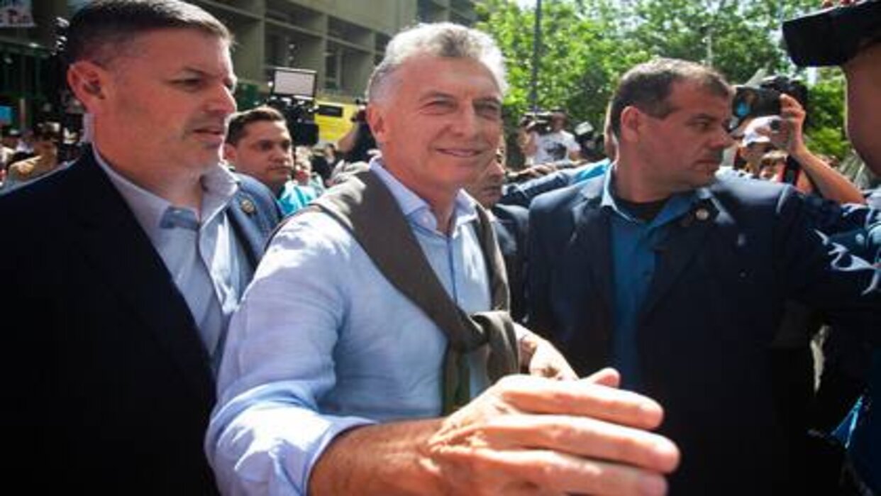Mauricio Macri votó en Palermo y se mostró confiado en que haya una expresión de cambio mayoritaria
