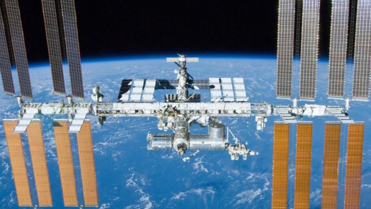 Roscosmos y la NASA acuerdan prorrogar hasta 2025 el acuerdo de vuelos cruzados a la EEI