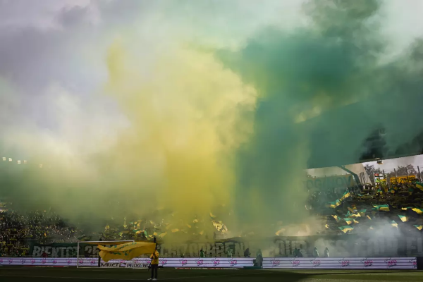 Seguidor del Nantes fallece tras ataque antes del partido