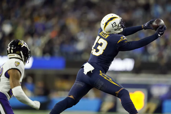 Keenan Allen, líder en recepciones de la NFL, se perderá su segundo juego seguido con los Chargers