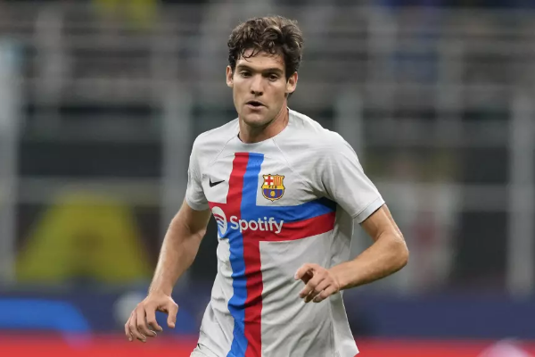 Marcos Alonso, defensa del Barcelona se someterá a operación de espalda