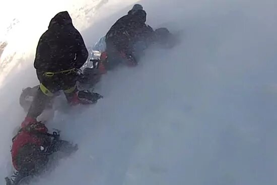 Rescatan por segunda vez a un montañero en España