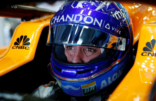 Piloto Fernando Alonso realizó pruebas privadas con Aston Martin