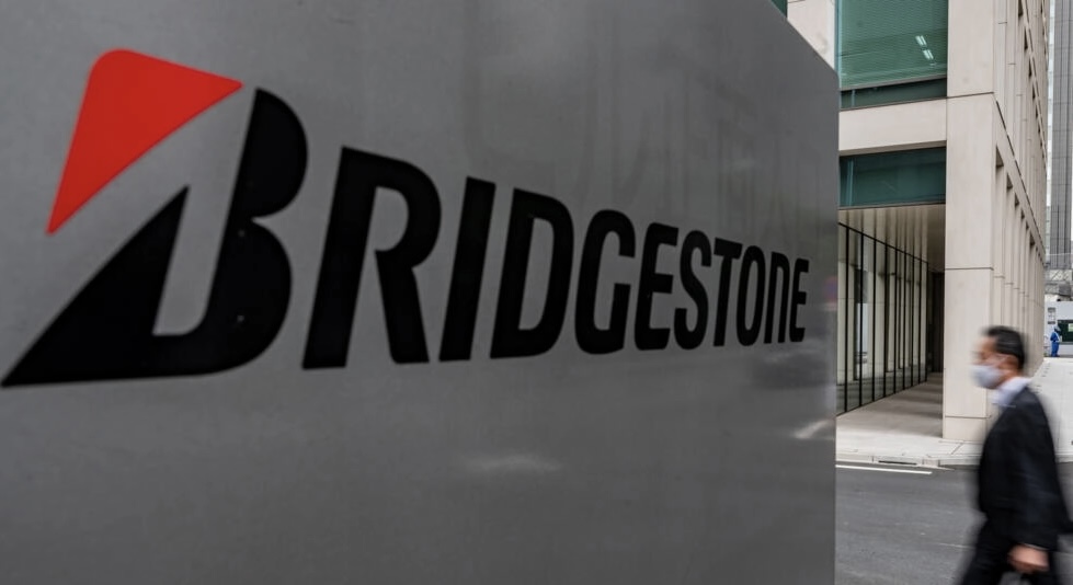 El fabricante japonés de neumáticos Bridgestone vende sus activos en Rusia