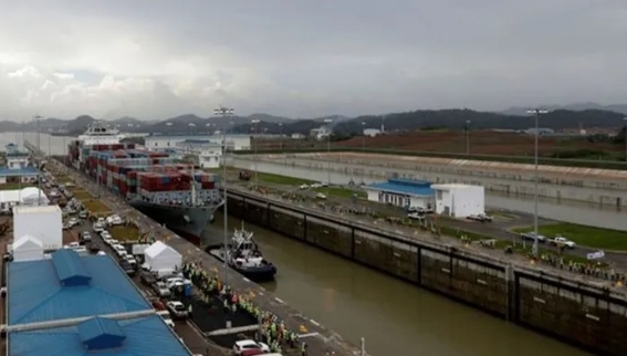 Prevén reducir a 18 los tránsitos diarios por el Canal de Panamá en febrero