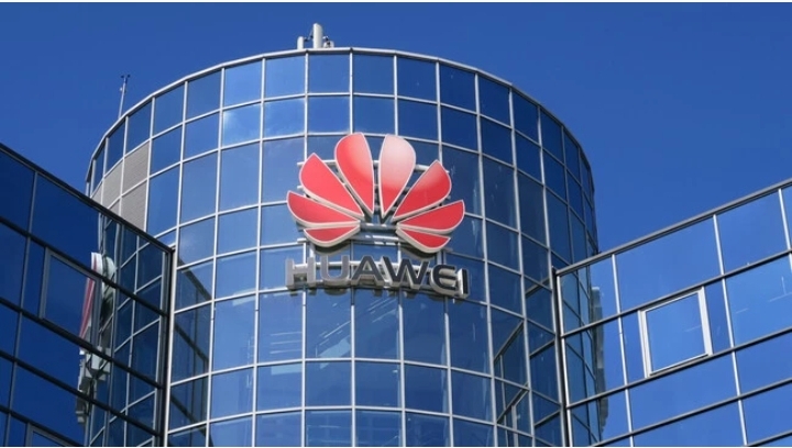Huawei quiere reconquistar Occidente con sus equipos 5G: construirá la primera fábrica europea en Francia