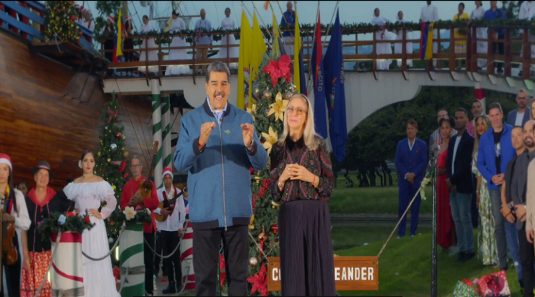 Jefe de Estado Nicolás Maduro celebra la navidad con ocho palabras que describen a los venezolanos