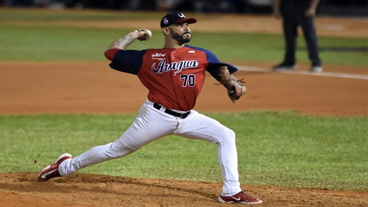 Tigres de Aragua dejan en el terreno a Tiburones de La Guaira con marcador de 9-4