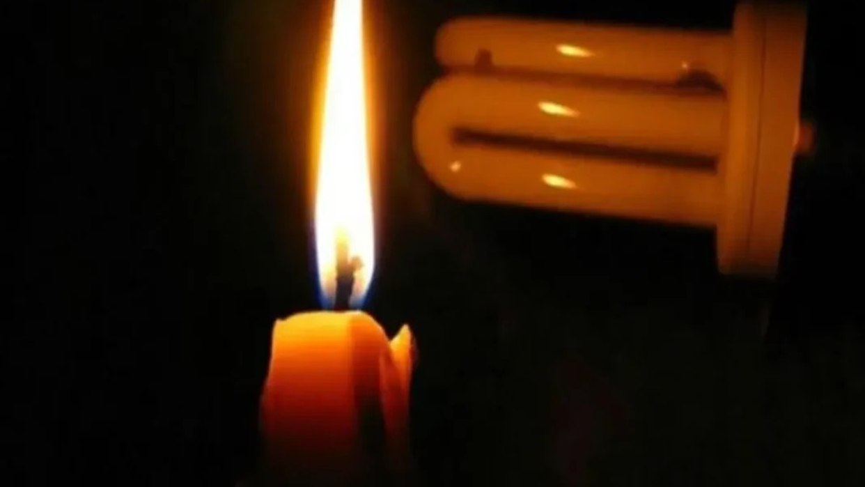 Reportan bajón de luz en Caracas y otras regiones del país este jueves