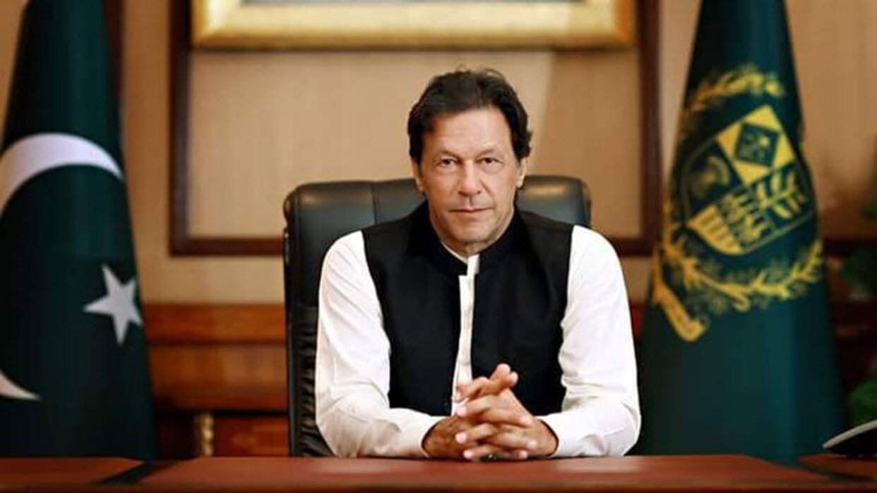 Ex primer ministro de Pakistán inhabilitado se postula a las elecciones