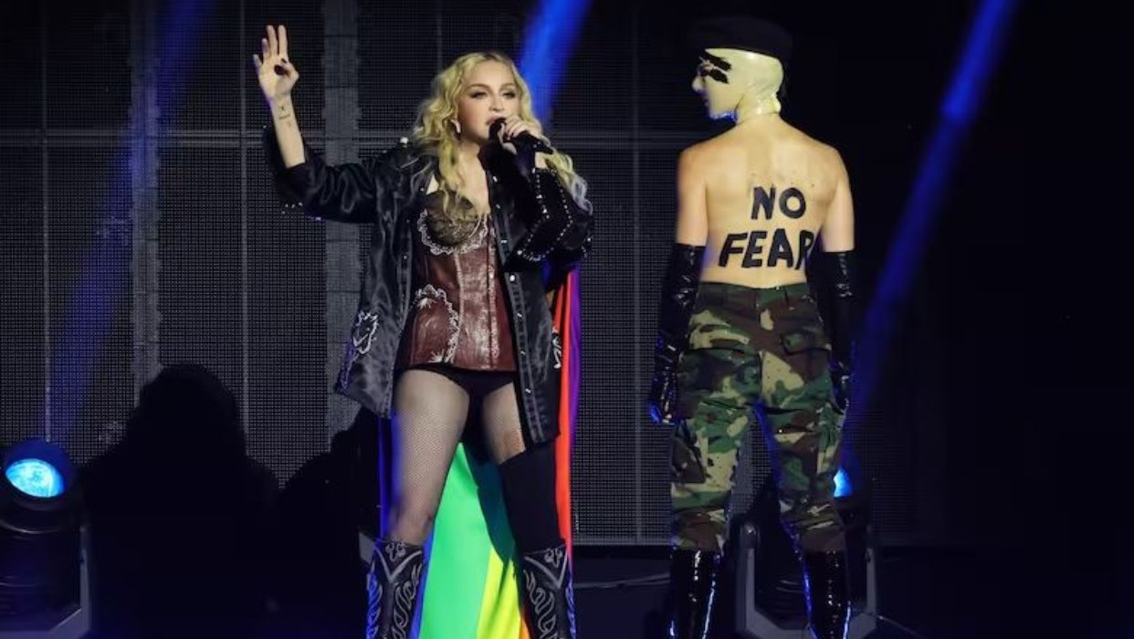 Madonna hizo molestar a sus fanáticos por llegar tarde a un concierto