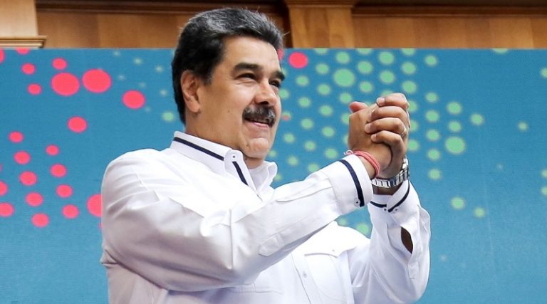 Jefe de Estado venezolano sostiene encuentro con representantes de la Caricom