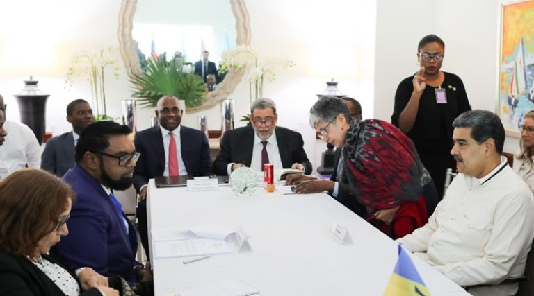 Presidentes Nicolás Maduro e Irfaan Ali inician diálogo directo sobre Guayana Esequiba