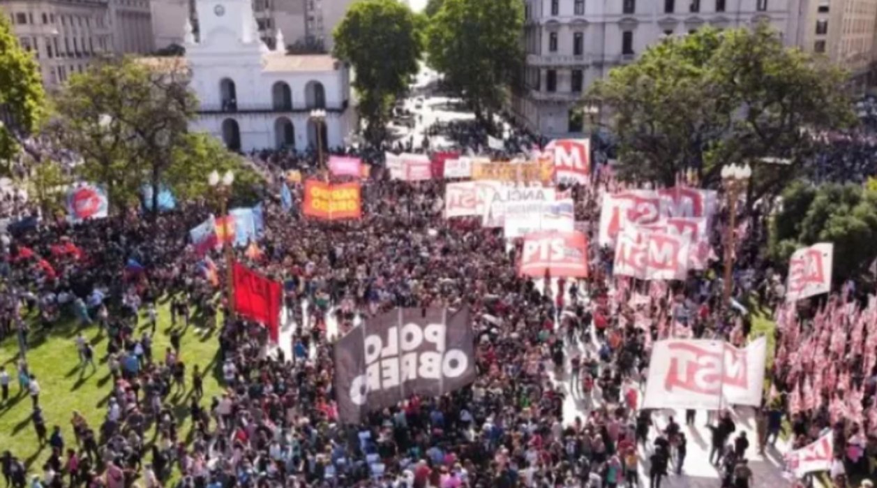 Así fueron los incidentes en la primera marcha piquetera de la era Milei