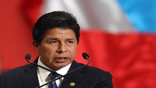 Expresidente de Perú pide enfrentar cargos en libertad