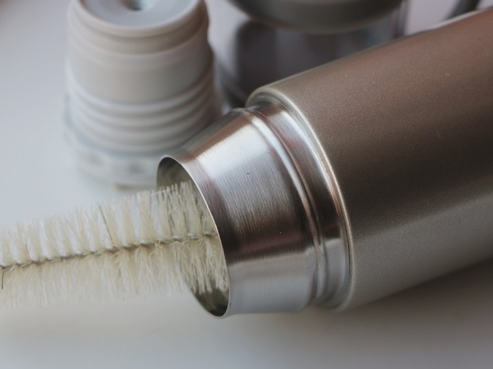 Si no limpias tu termo correctamente puedes exponerte a enfermedades causadas por el moho