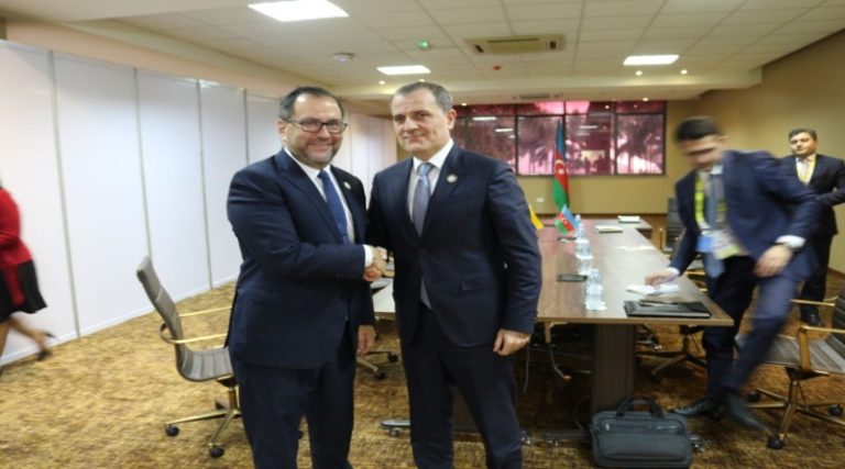 Canciller Gil estrecha relaciones con Azerbaiyán para impulsar el multilateralismo