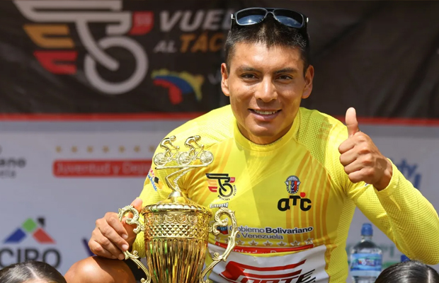 Ecuatoriano se alzó como el campeón de la Vuelta al Táchira