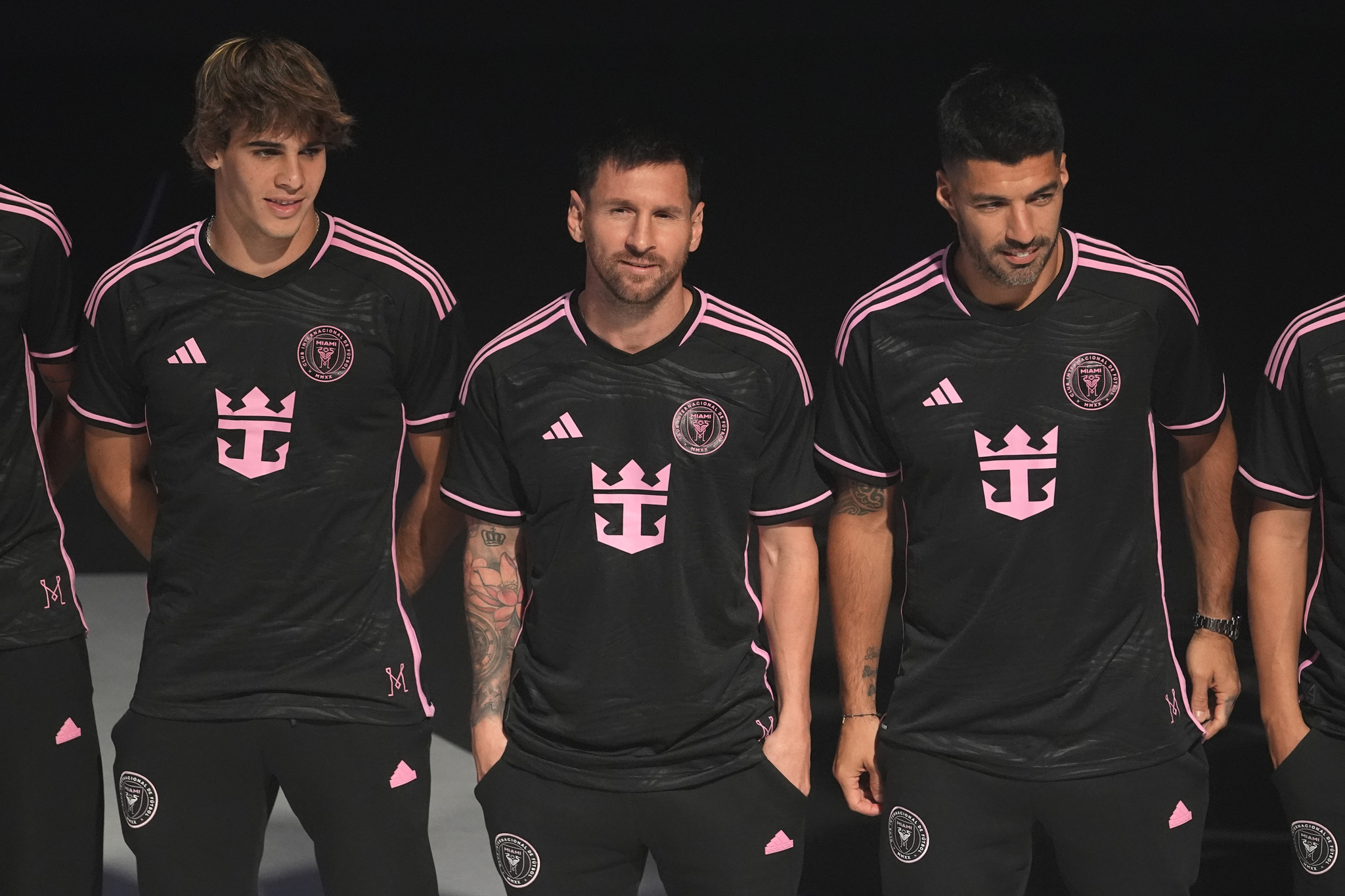 La nueva camiseta del Inter Miami incluye a Royal Caribbean: así la lucieron Messi, Suárez y todo el equipo