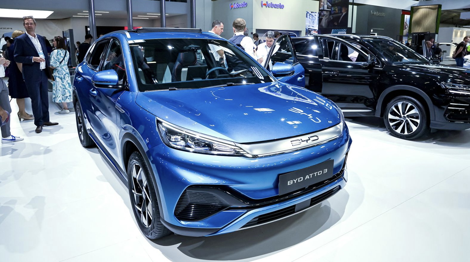 BYD está a punto de superar a Tesla como la principal empresa de automóviles eléctricos del mundo