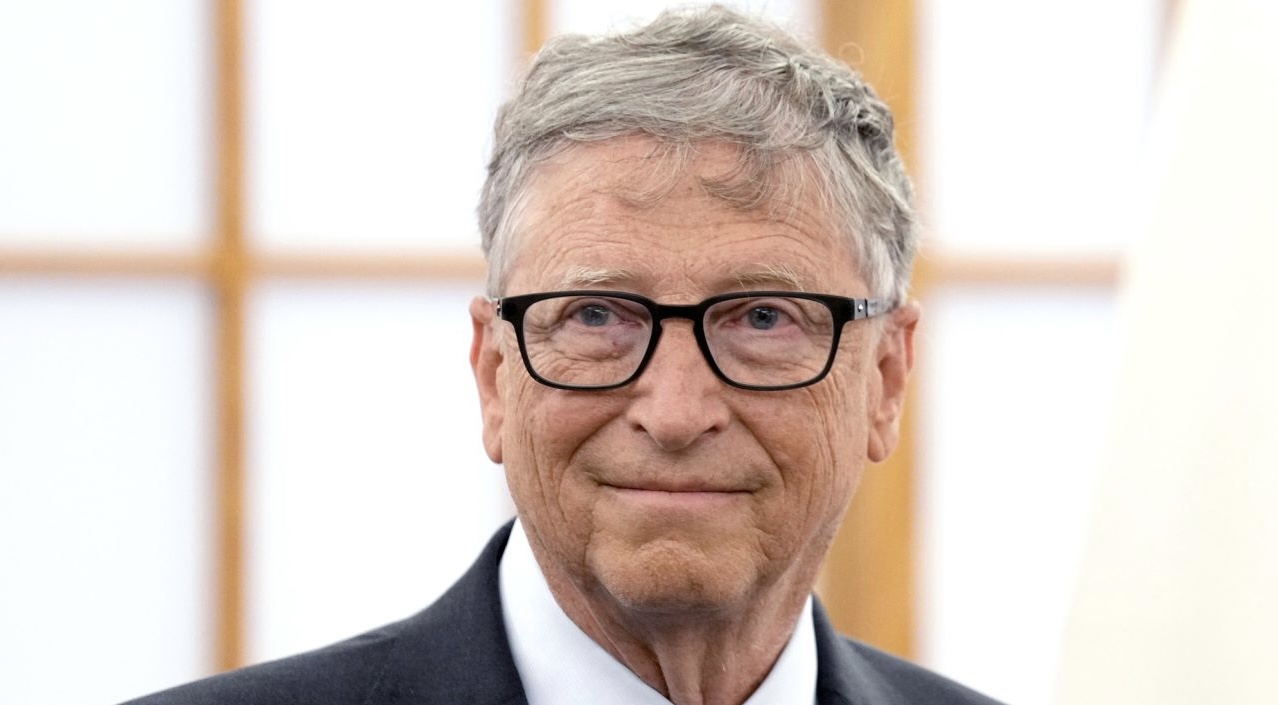 Bill Gates explica cómo la inteligencia artificial cambiará nuestras vidas en 5 años