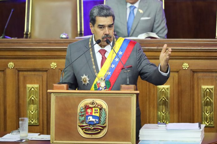 Maduro: Hemos mantenido el proyecto bolivariano digno de reconocimiento