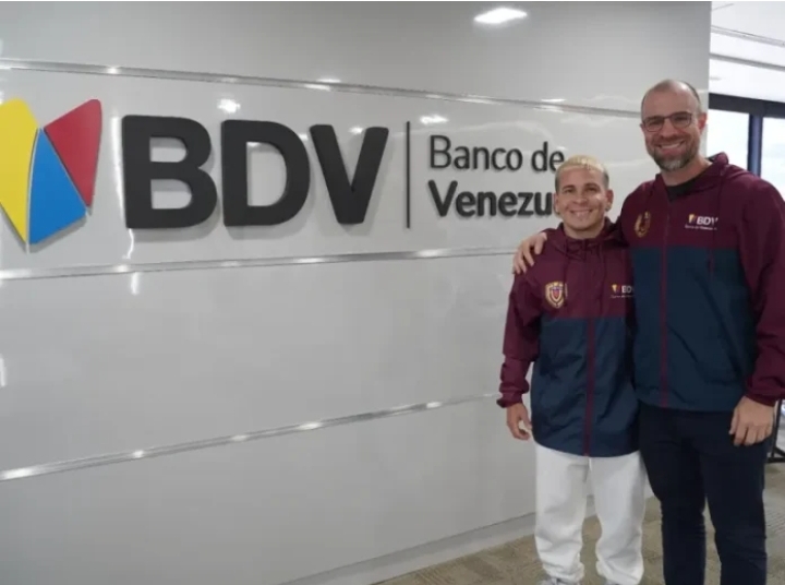 Yeferson Soteldo une fuerzas con el Banco de Venezuela